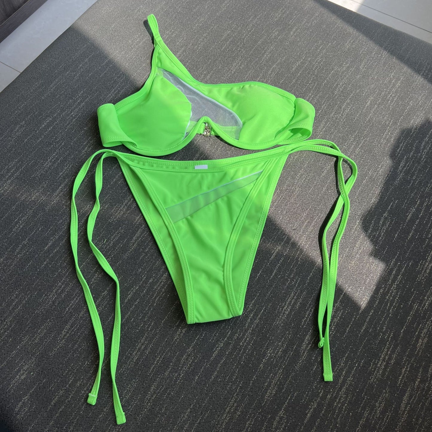 LADIES TWO PIECE BIKINI SWIMWEAR VARIOUS COLOURS (SIZE S-L)