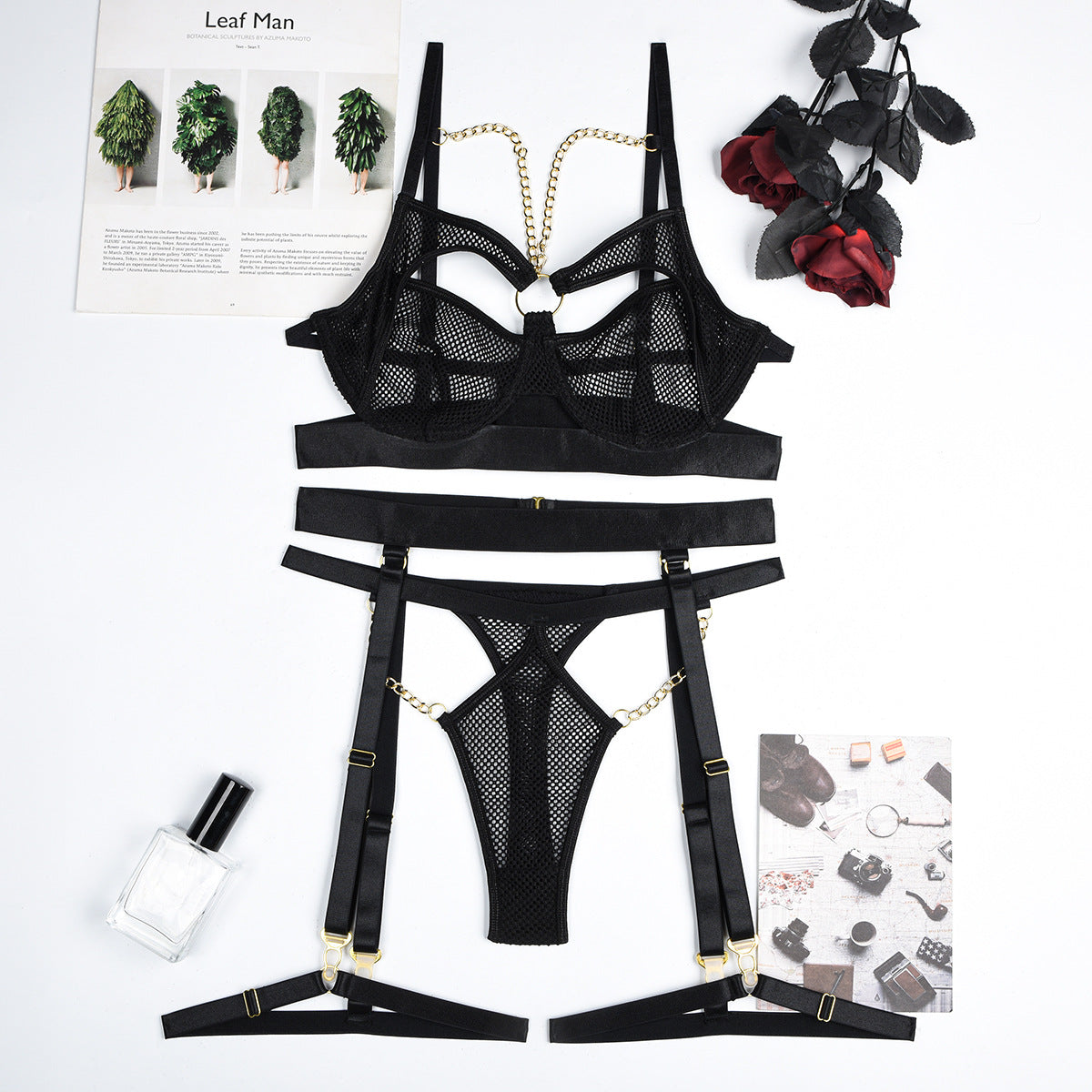 LADIES THREE PIECE LINGERIE SET BLACK / RED (SIZES S-L)