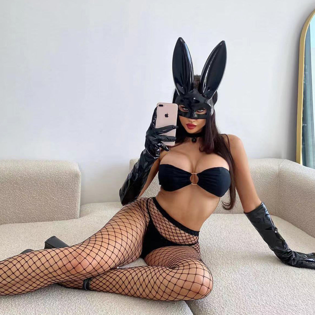 LADIES FISHNET STOCKINGS ONE SIZE BLACK