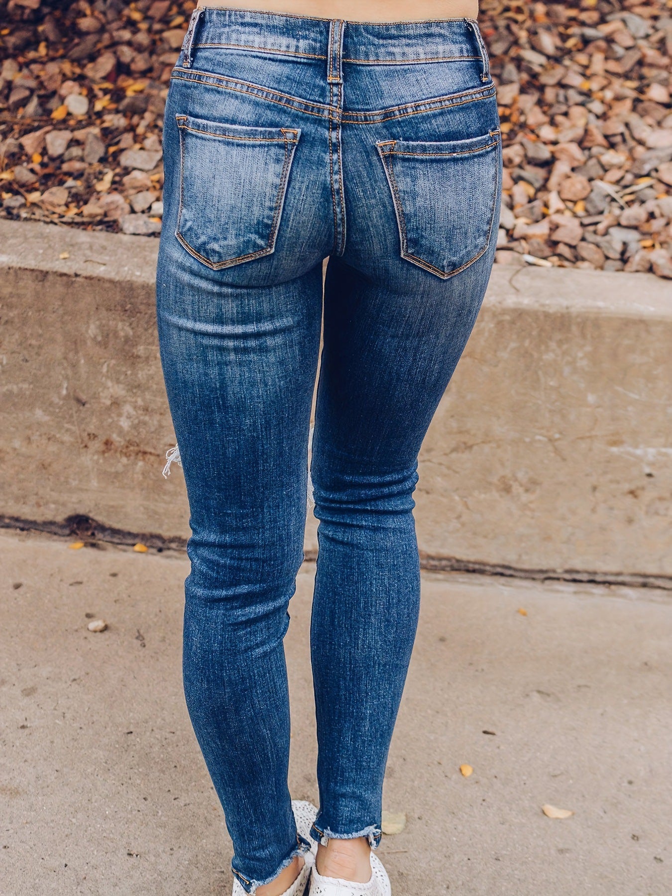 LADIES DISTRESSED DENIM PANTS BLUE DENIM (SIZE S-XL)