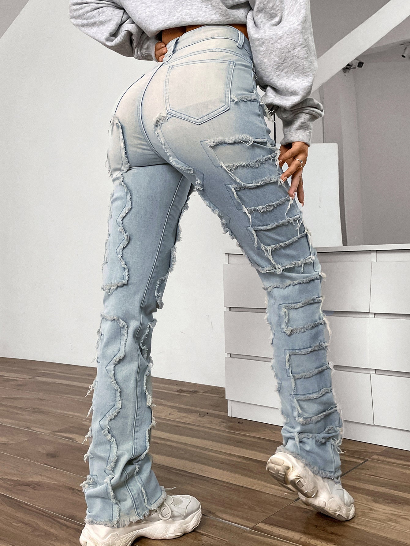 LADIES STRAIGHT DENIM JEANS LIGHT BLUE DENIM / BLACK / PINK (SIZE S-XL)