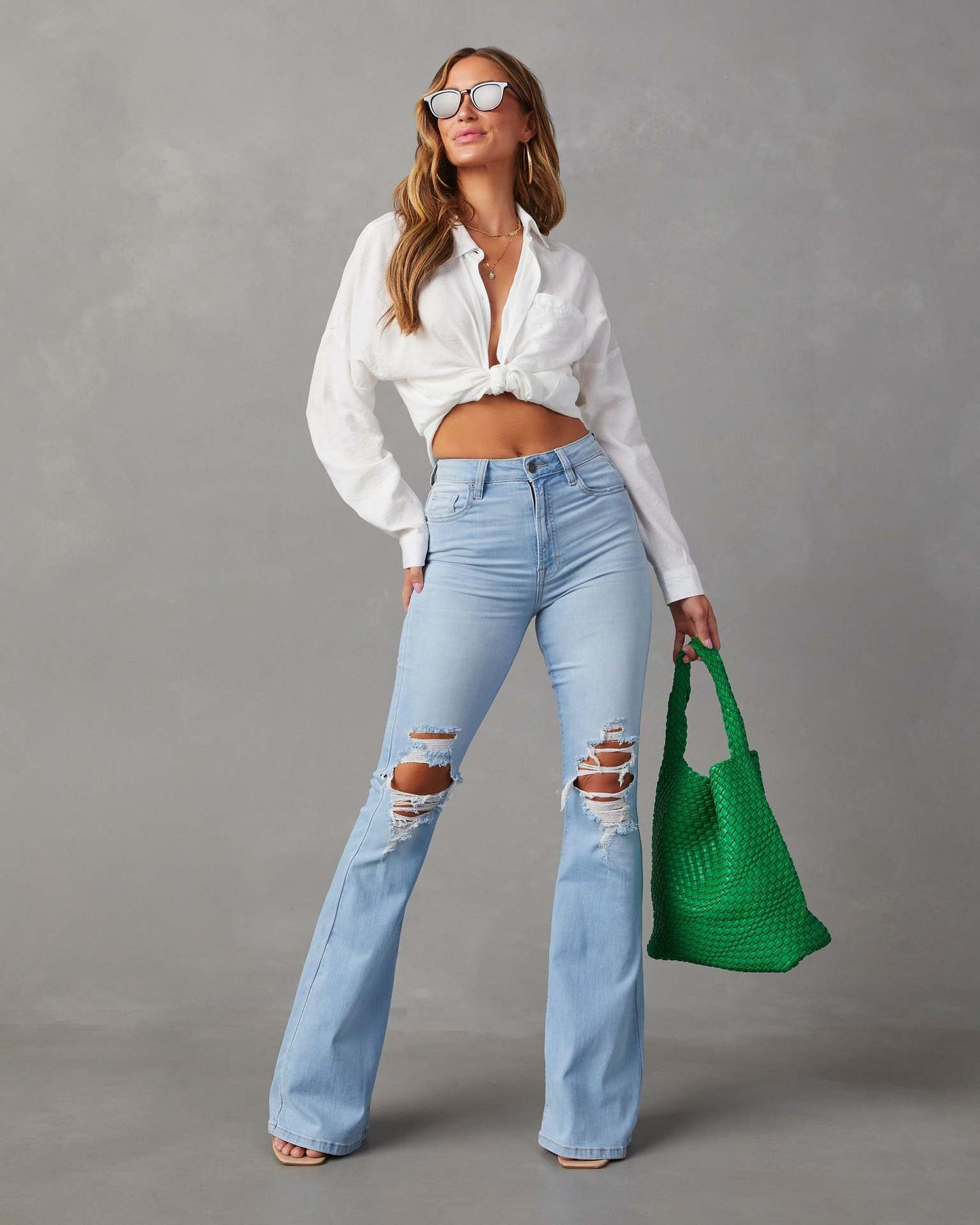 LADIES HIGH WAIST DISTRESSED JEANS LIGHT BLUE (SIZE S-2XL)