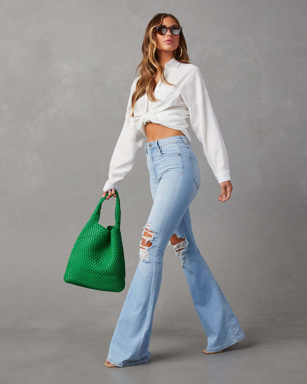 LADIES HIGH WAIST DISTRESSED JEANS LIGHT BLUE (SIZE S-2XL)