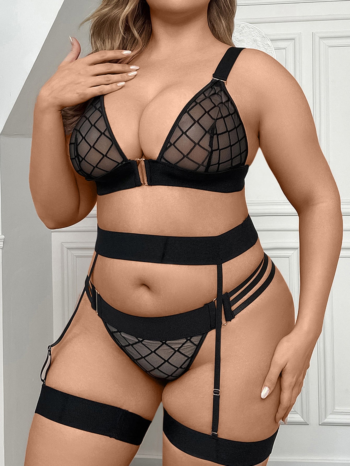 LADIES PLUS SIZE INTIMATE LINGERIE SET BLACK (SIZE XL - 4XL)