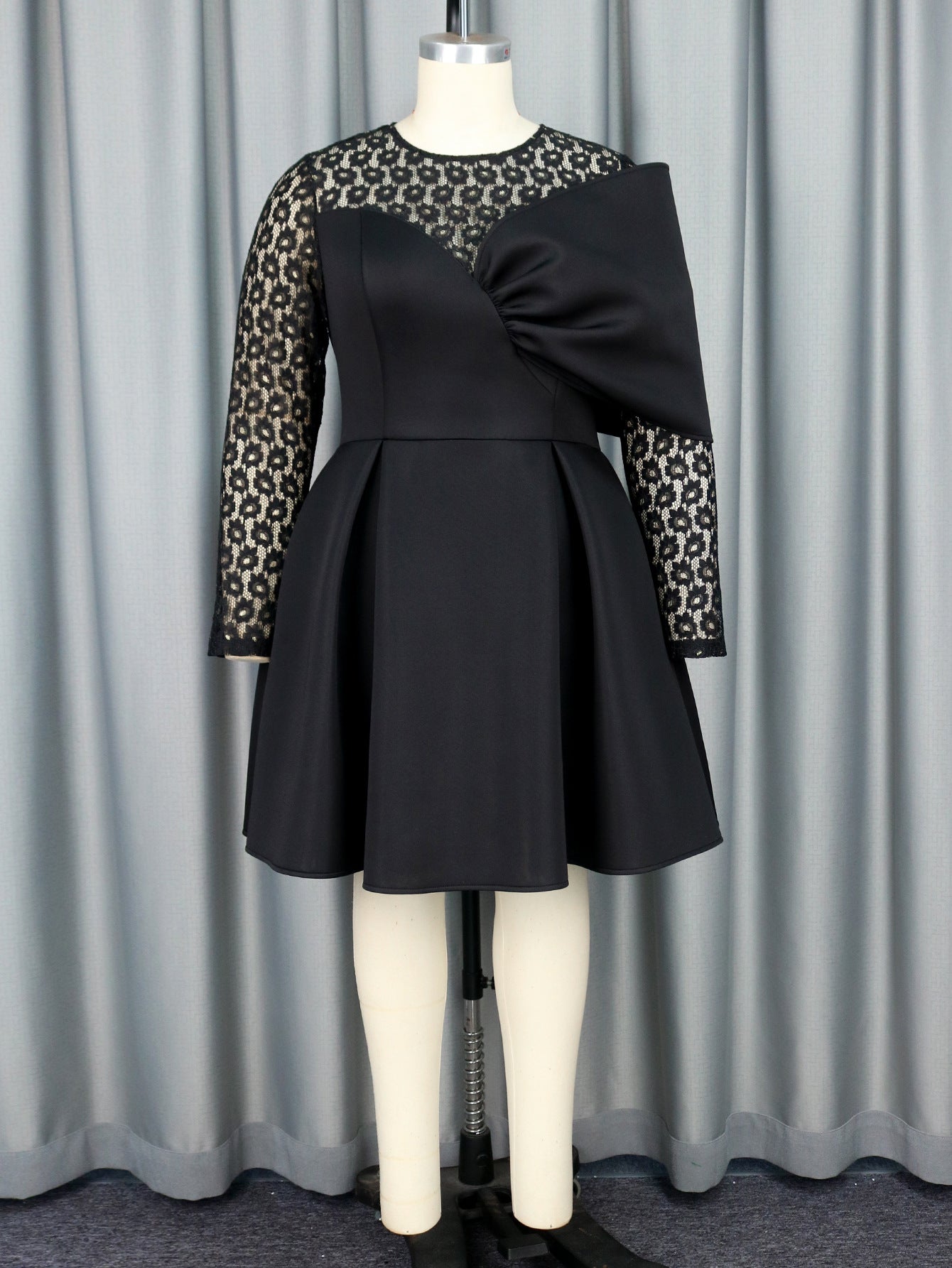 LADIES PLUS SIZE LONG SLEEVE DRESS BLACK (SIZE S - 4XL)