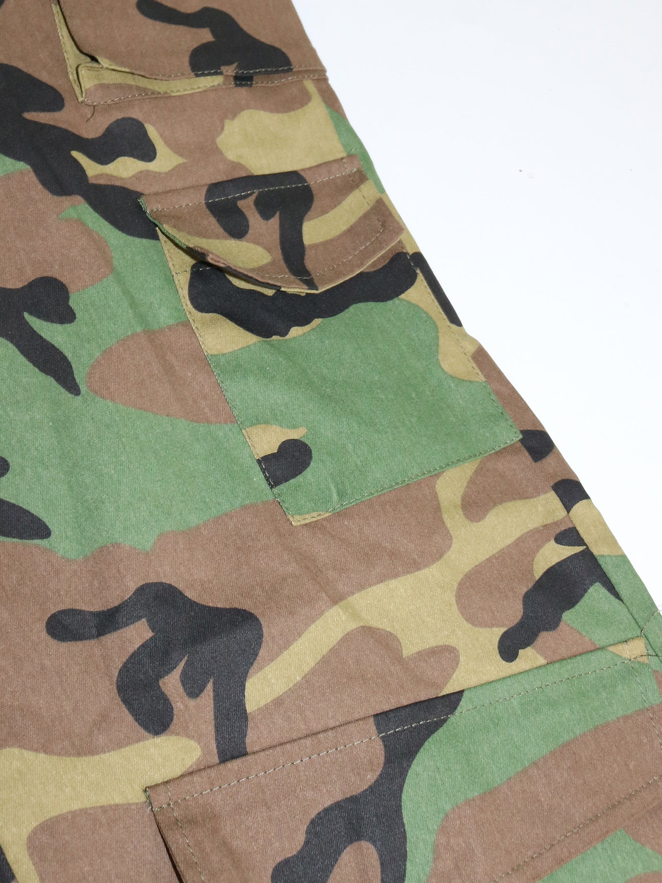 LADIES CAMO CARGO PANTS GREEN CAMO (SIZE S - 2XL)
