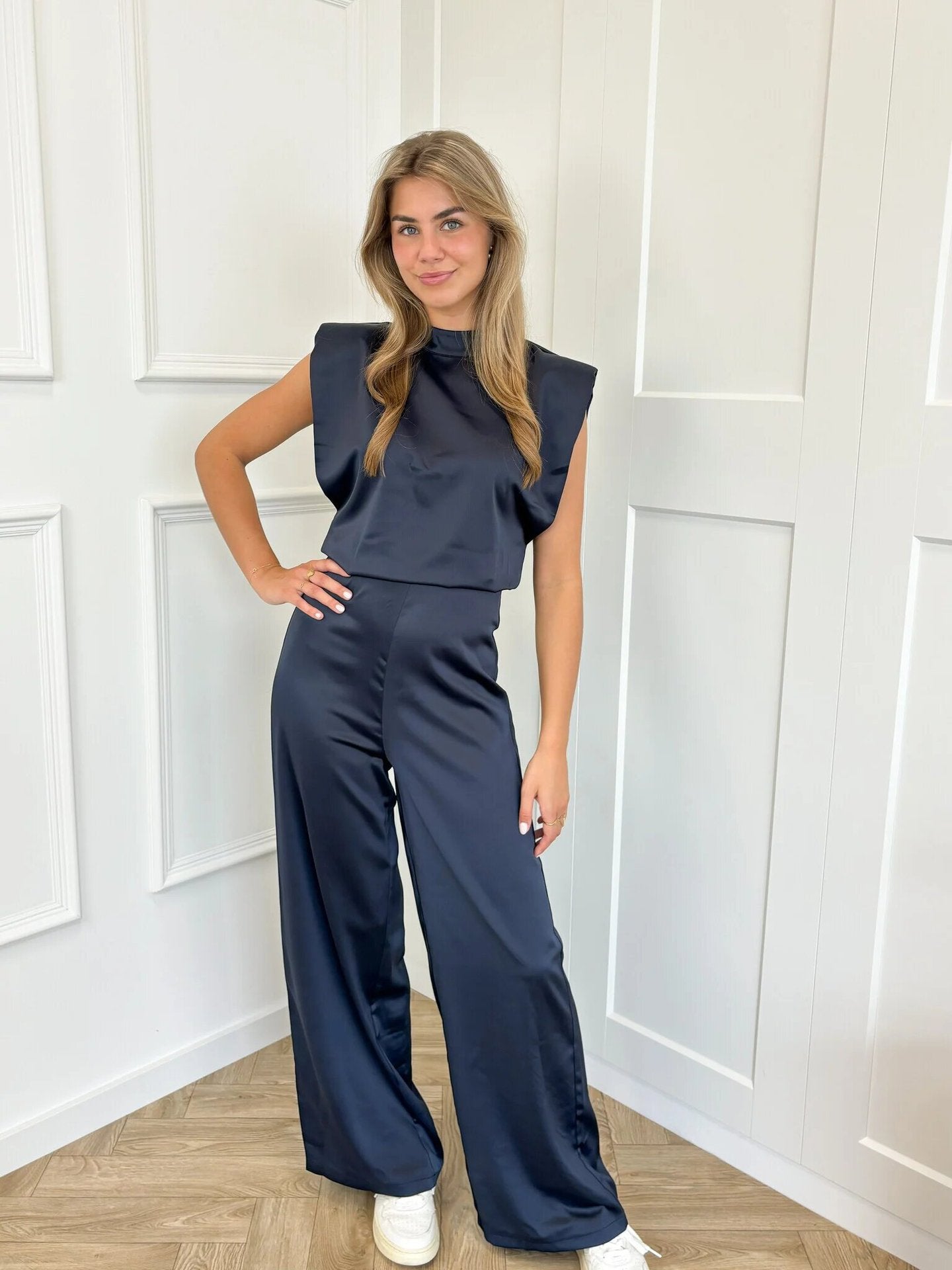 LADIES OPEN BACK WIDE LEG JUMPSUIT APRICOT-BEIGE / WINE RED / NAVY BLUE / BLACK / PINK (SIZE XS - XL)