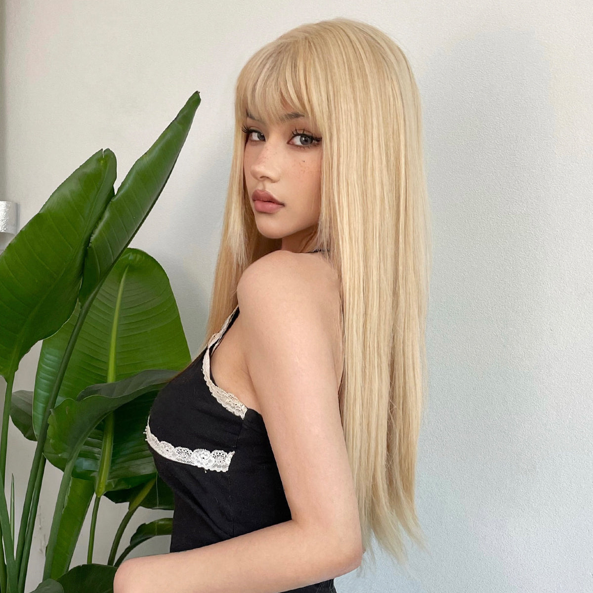 LADIES STRAIGHT HAIR LONG WIG GOLDEN BLONDE (FREE SIZE)