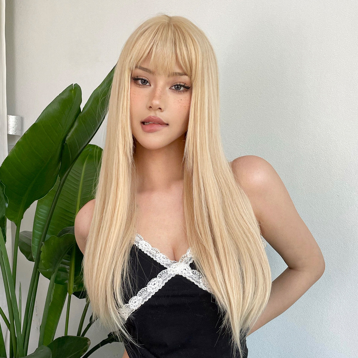 LADIES STRAIGHT HAIR LONG WIG GOLDEN BLONDE (FREE SIZE)