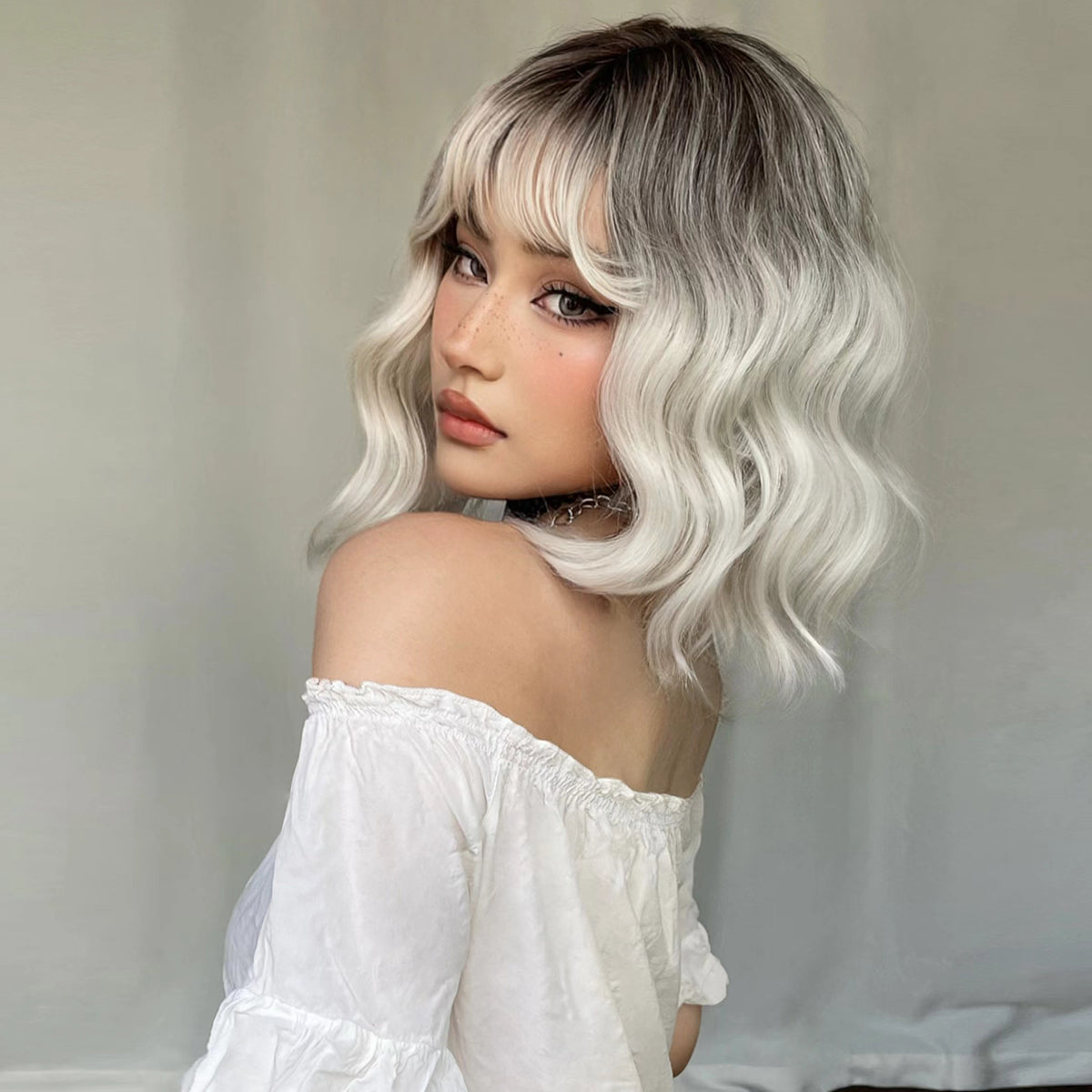 LADIES SHOULDER LENGTH CURLY WIG PINK / WHITE BLONDE FREE SIZE