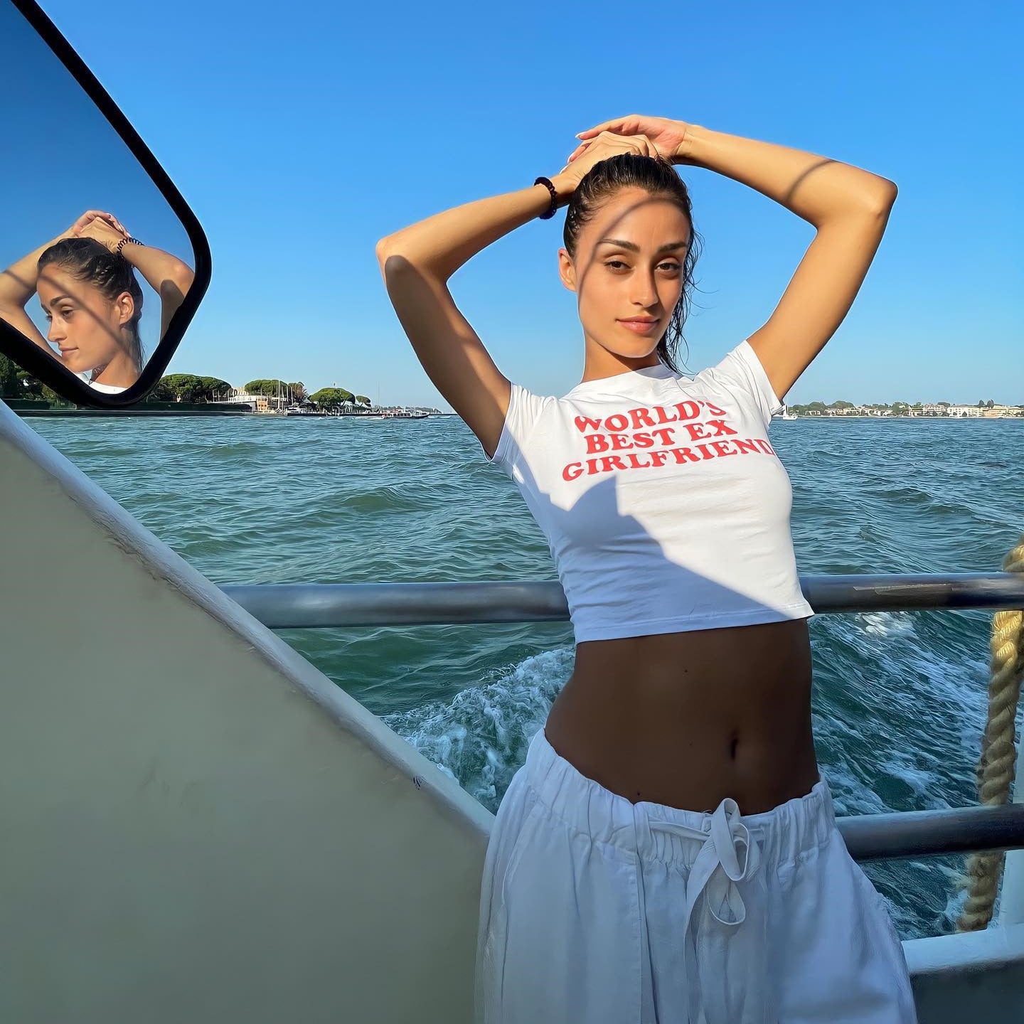 LADIES CROPPED T-SHIRT WHITE / BLACK (SIZE XS - XL)
