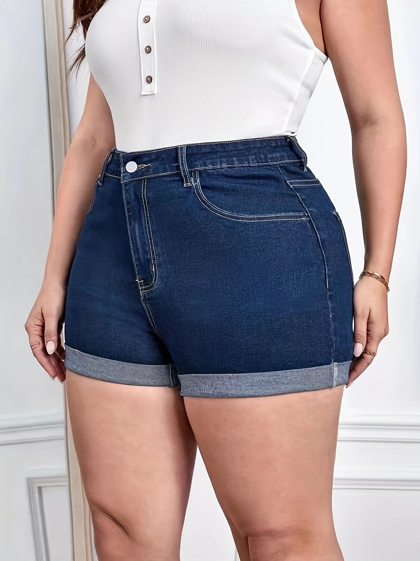 LADIES PLUS SIZE DENIM SHORTS           BLUE DENIM          (SIZE  XL - 4XL)