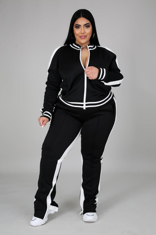 LADIES PLUS SIZE TWO PIECE TRACKSUIT SET            BLACK / GREEN            (SIZE  XL - 4XL)
