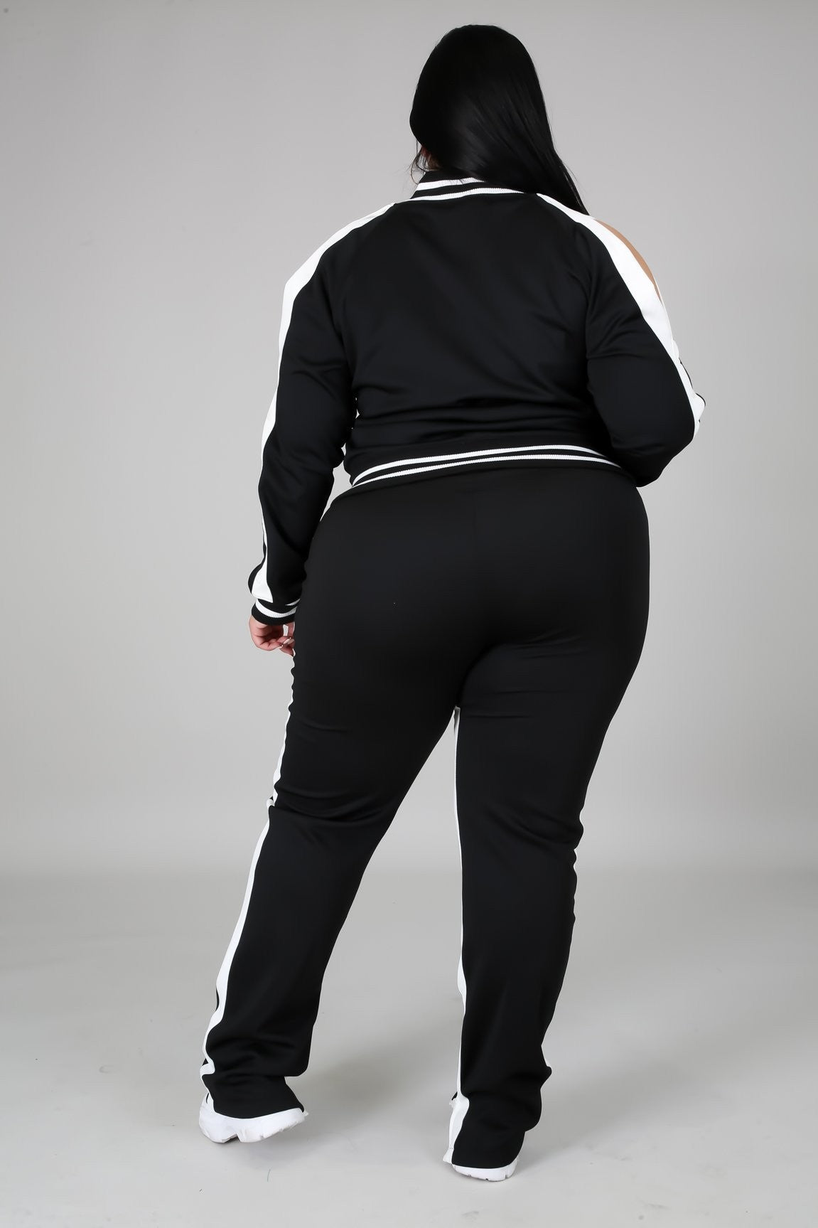LADIES PLUS SIZE TWO PIECE TRACKSUIT SET            BLACK / GREEN            (SIZE  XL - 4XL)