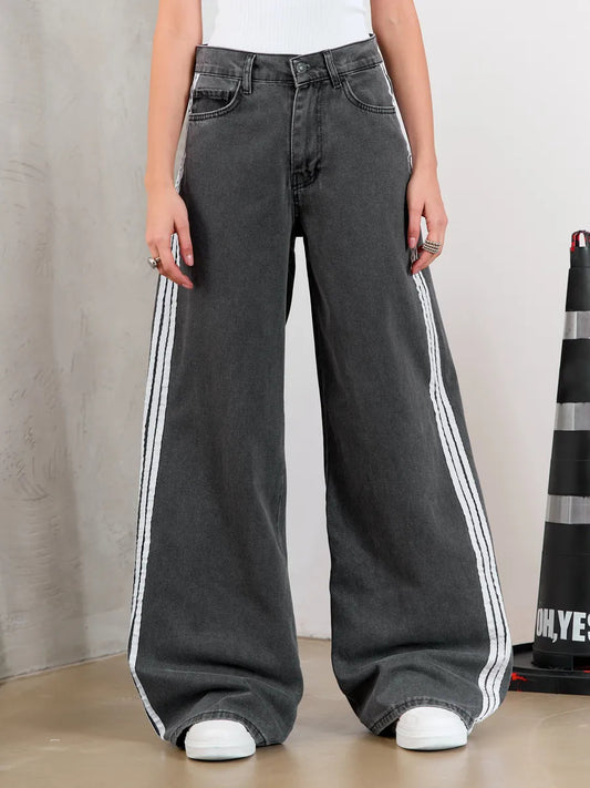 LADIES WIDE LEG JEANS                      GRAY                   (SIZE  S - 2XL)