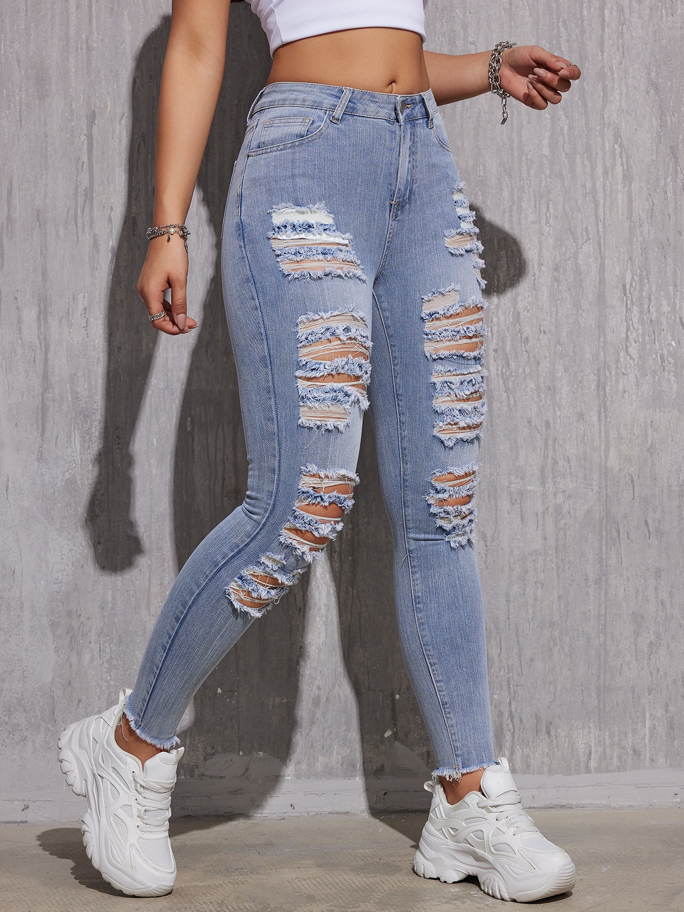LADIES DISTRESSED DENIM JEANS                    BLUE DENIM                     (SIZE  XS - 2XL)