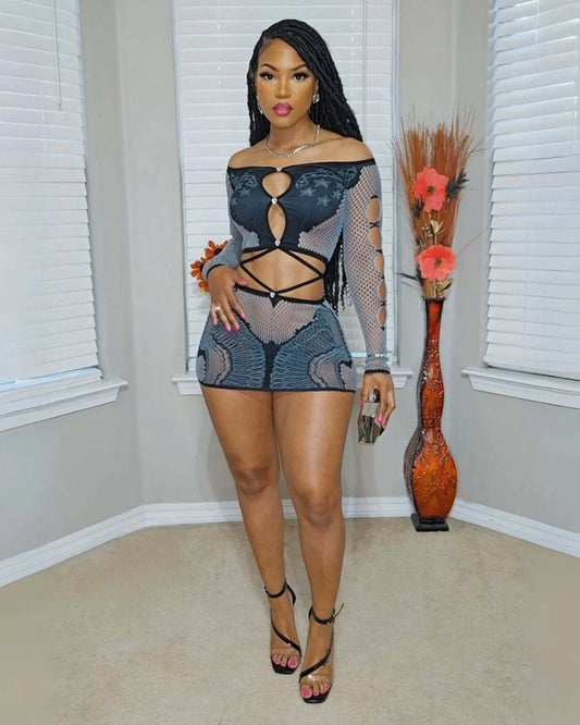 LADIES OFF THE SHOULDER SET                    (FREE SIZE)