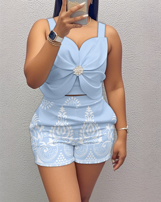 LADIES TWO PIECE TOP & SHORTS SET                                        LIGHT BLUE                                          (SIZE  S - XL)