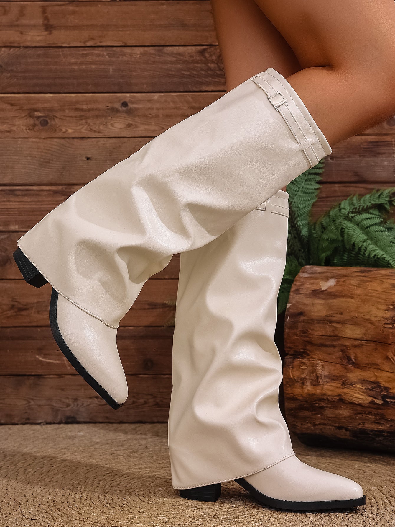 Ladies stylish fashion chunky heel knee high boots                             Black / Off white                             (china Size  36 - 43)  (UK Size 4 - 8.5)